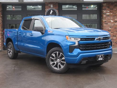 Used 2022 Chevrolet Silverado 1500 RST w/ Z71 Off-Road Package image 1