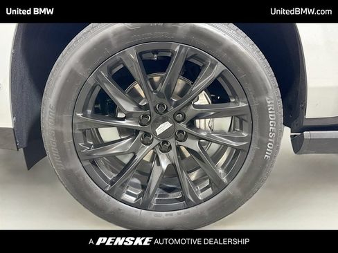 Used 2024 Cadillac Escalade Sport Platinum w/ LPO, ONYX Package AWD/4WD image 9
