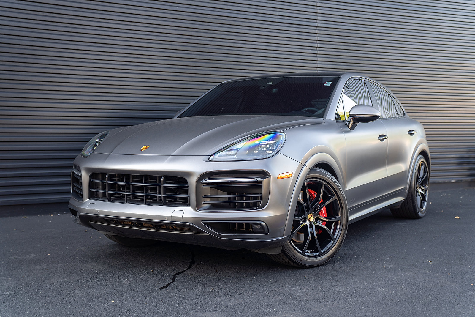 Certified 2023 Porsche Cayenne GTS AWD/4WD image 1