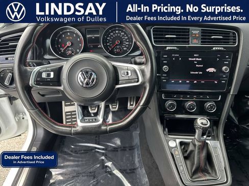 Used 2018 Volkswagen GTI SE w/ SE Leather Package FWD image 10