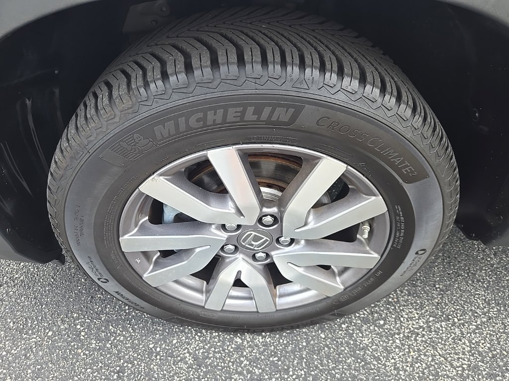 Used 2019 Honda Pilot EX image 16