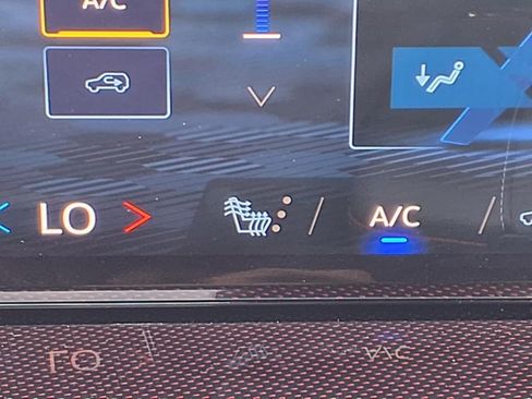 New 2026 Chevrolet Traverse Z71 image 14