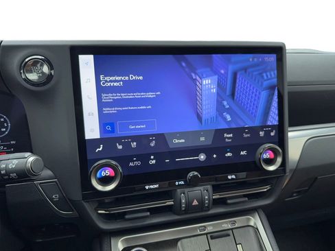 Used 2025 Lexus GX 550 w/ Accessory Package (2T) image 48