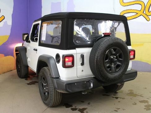 Used 2024 Jeep Wrangler Sport AWD/4WD image 6