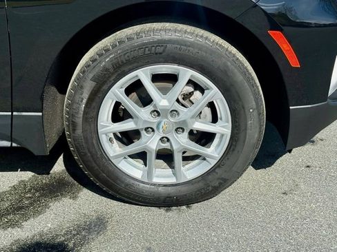 Used 2024 Chevrolet Equinox LT w/ LPO, Floor Liner Package image 29