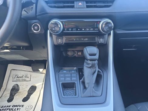 Certified 2025 Toyota RAV4 XLE image 17
