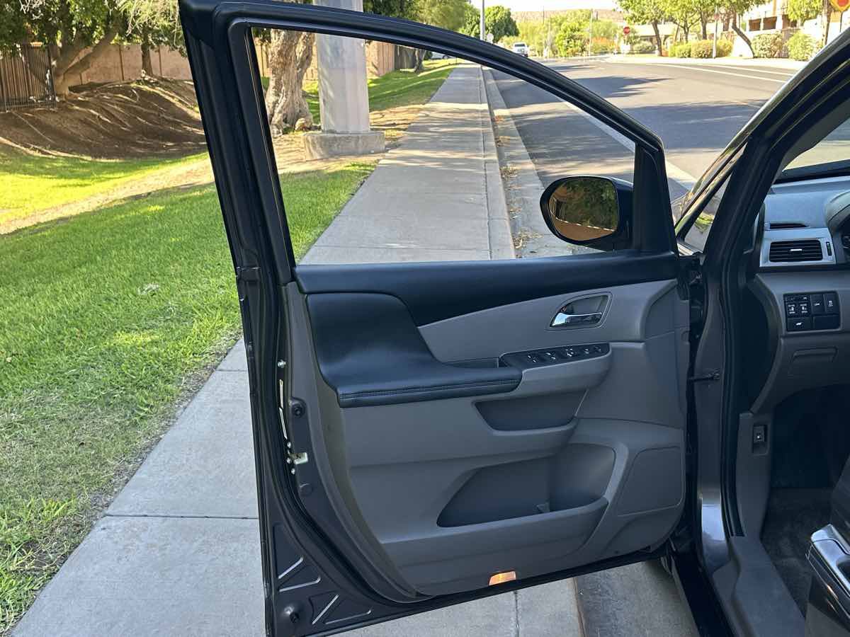 Used 2016 Honda Odyssey EX-L image 48