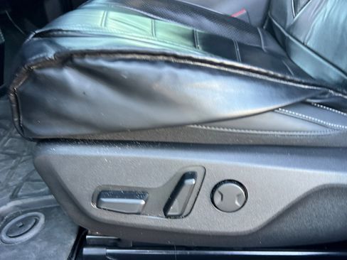 Used 2023 Kia EV6 Light image 13