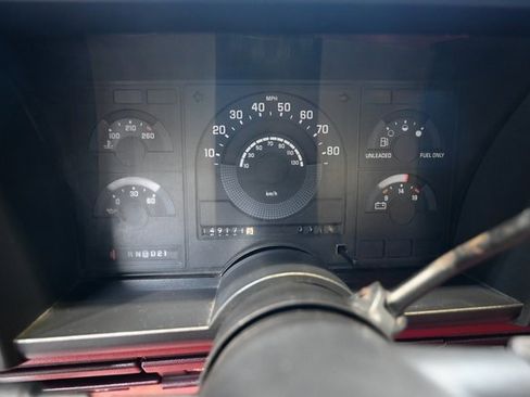 Used 1988 GMC Sierra 1500 2WD Regular Cab image 24
