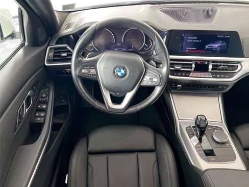 Used 2020 BMW 330i xDrive Sedan w/ Convenience Package AWD/4WD image 23