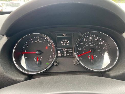 Used 2014 Nissan Rogue S w/ Convenience Package AWD/4WD image 16