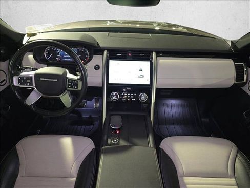 Used 2023 Land Rover Discovery S R-Dynamic AWD/4WD image 9