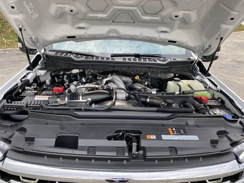 New 2026 Ford F250 Lariat w/ FX4 Off-Road Package image 55