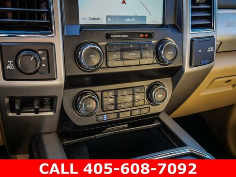 Used 2021 Ford F250 Lariat w/ Lariat Value Package AWD/4WD image 34