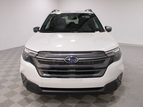 New 2026 Subaru Forester Premium image 31