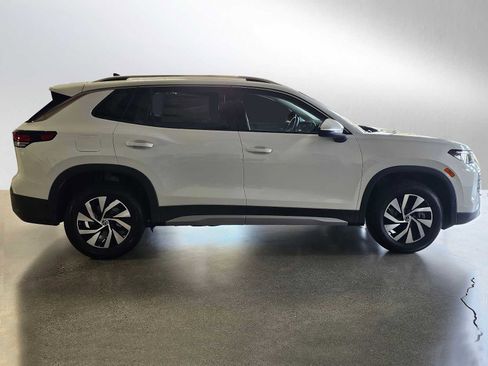 New 2026 Volkswagen Tiguan S image 8