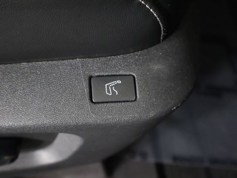 Used 2022 INFINITI QX60 Sensory image 41