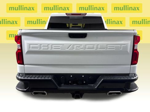 Used 2025 Chevrolet Silverado 1500 LT Trail Boss w/ Convenience Package II AWD/4WD image 8