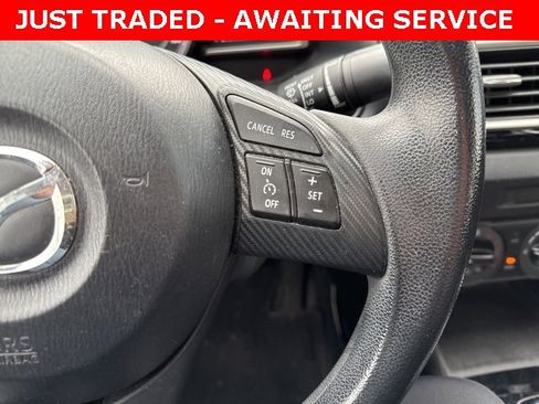 Used 2015 MAZDA MAZDA3 i Sport image 11