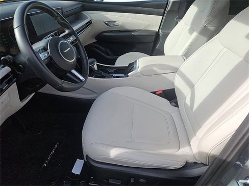 Used 2025 Hyundai Tucson SEL image 30