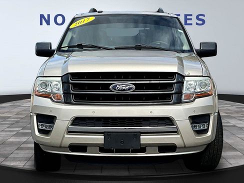 Used 2017 Ford Expedition Limited w/ Equipment Group 301A RWD image 2