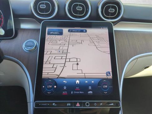 Used 2024 Mercedes-Benz C 300 Sedan image 18