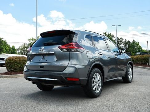Used 2020 Nissan Rogue SV AWD/4WD image 6