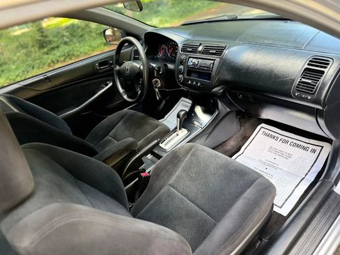 Used 2005 Honda Civic LX image 11