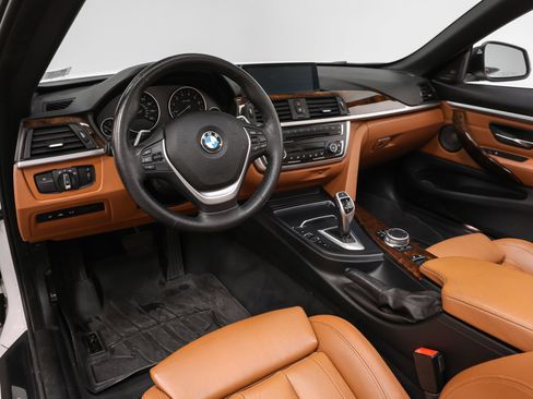 Used 2017 BMW 430i xDrive Convertible AWD/4WD image 4