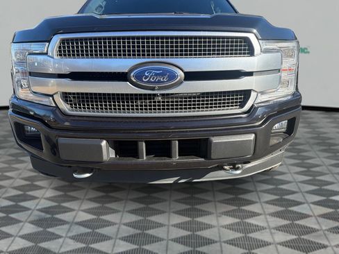 Used 2019 Ford F150 Platinum w/ Equipment Group 701A Luxury image 27