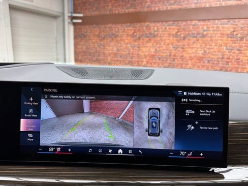 Certified 2025 BMW X5 xDrive40i w/ Climate Comfort Package image 21