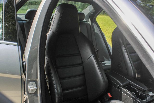 Used 2013 Mercedes-Benz C 63 AMG Sedan image 25