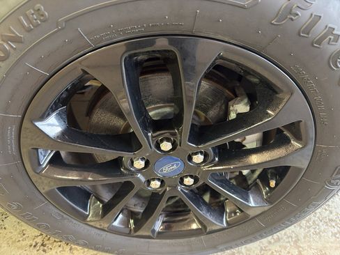 Used 2020 Ford Escape SE Sport AWD/4WD image 36