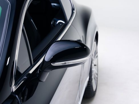 Used 2017 Bentley Continental GT image 19