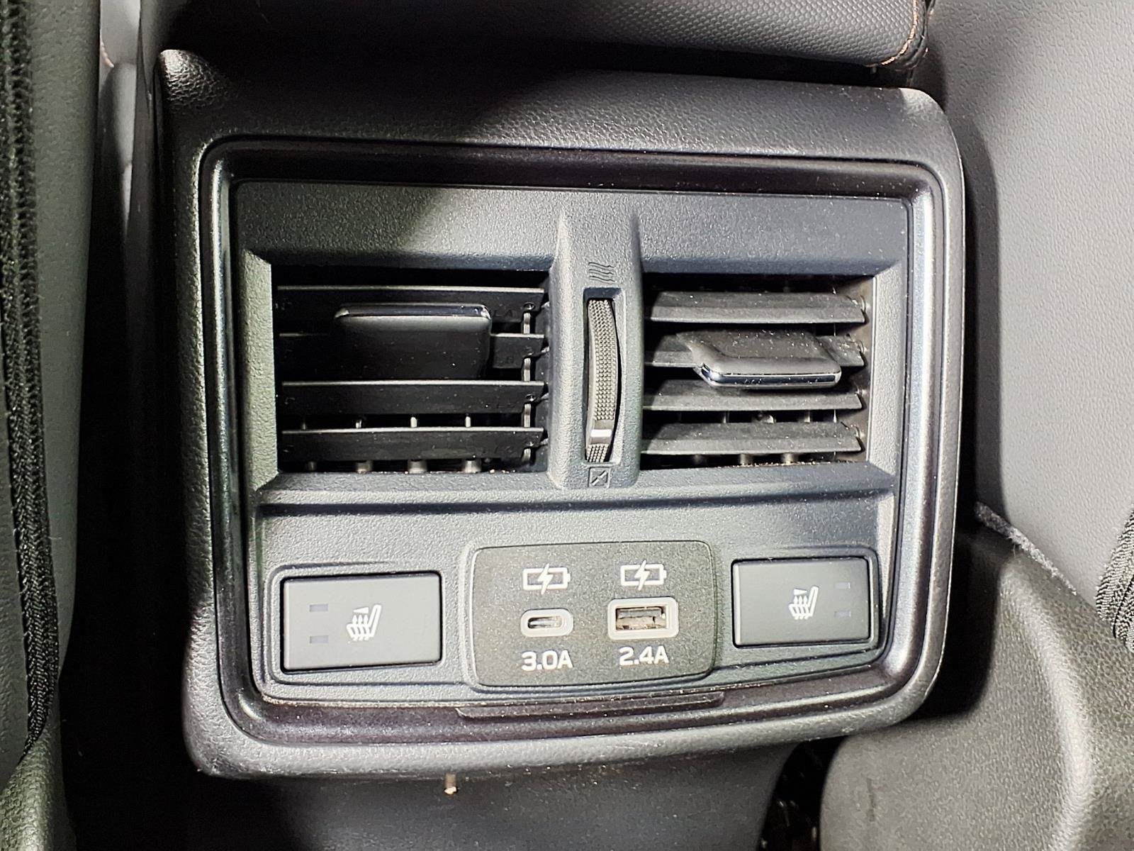 Used 2025 Subaru Forester Touring AWD/4WD image 14