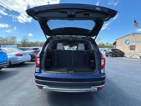 Used 2019 Honda Pilot Touring image 38
