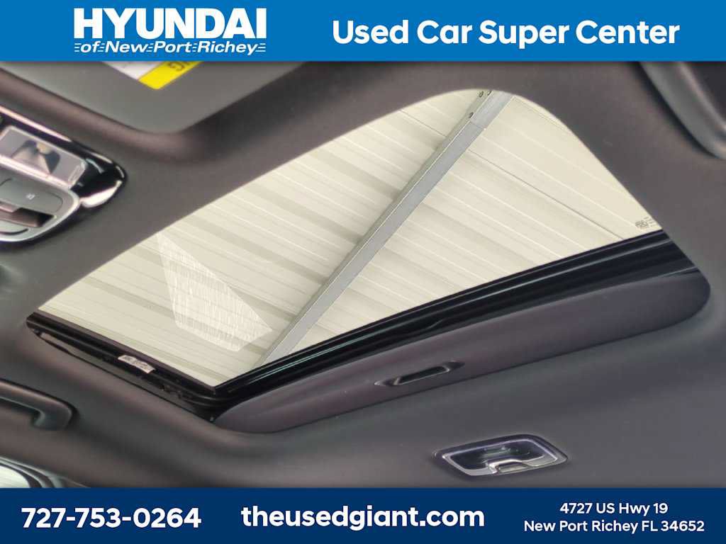 Certified 2025 Hyundai Santa Cruz Limited AWD/4WD image 22