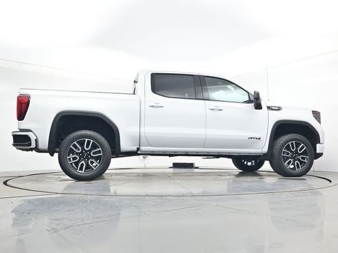 New 2026 GMC Sierra 1500 AT4 w/ Technology Package image 32