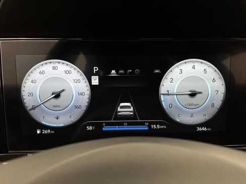 Used 2024 Hyundai Elantra SEL w/ Convenience Package image 17