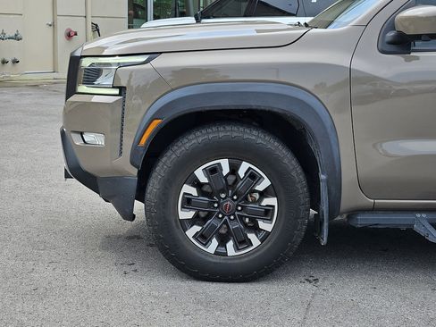 Used 2023 Nissan Frontier Pro-X w/ Pro Convenience Package RWD image 6