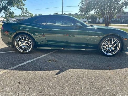 Used 2015 Chevrolet Camaro SS w/ Green Flash Special Edition RWD image 5
