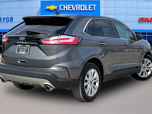 Used 2022 Ford Edge Titanium image 5