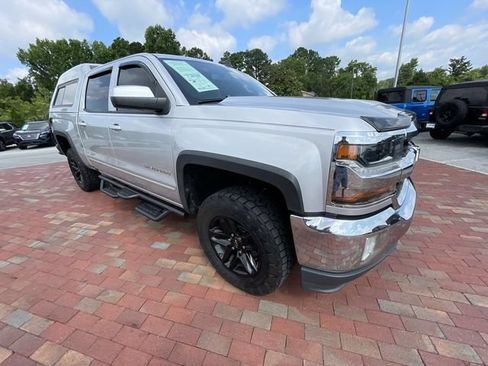Used 2017 Chevrolet Silverado 1500 LT w/ All Star Edition AWD/4WD image 37