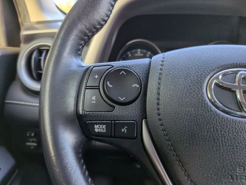 Used 2018 Toyota RAV4 XLE w/ Plus Extra Value Package FWD image 20