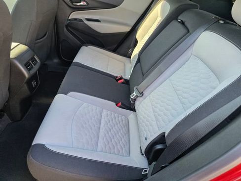 Used 2020 Chevrolet Equinox LS w/ LS Convenience Package FWD image 15