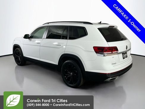 Used 2023 Volkswagen Atlas SE w/ Black Wheel Package AWD/4WD image 11