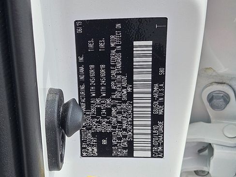 Certified 2019 Toyota Highlander XLE FWD image 36