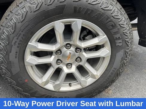 Used 2026 Chevrolet Silverado 1500 LT AWD/4WD image 34