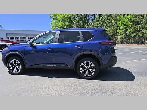 Used 2023 Nissan Rogue SV FWD image 28