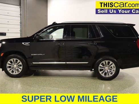Used 2023 GMC Yukon Denali AWD/4WD image 6
